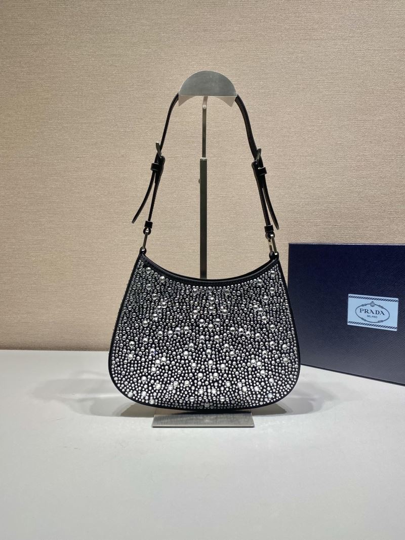 Pra*a cleo bags